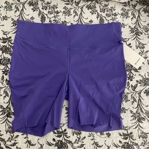 Lululemon Base Pace High Rise 8 inch Shorts Size 20